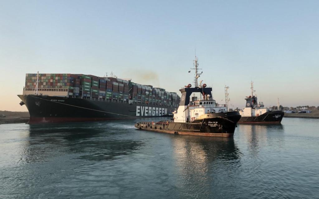 Canal de Suez: L'Égypte réclame 900 millions de dollars de dédommagements