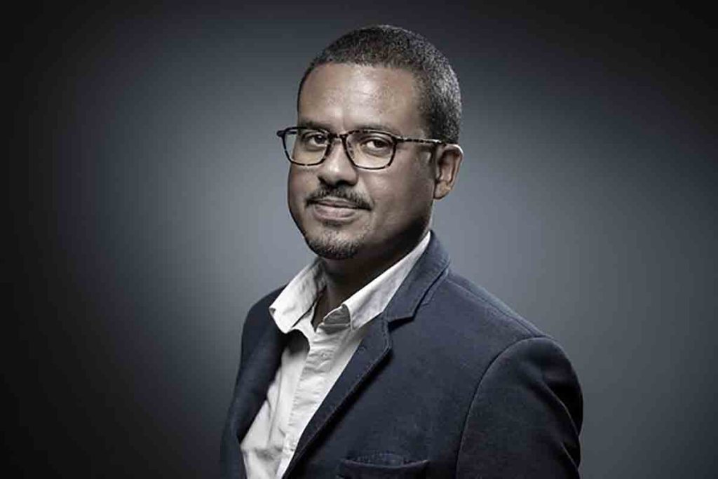 Le Booker prize international remporté David Diop remporte