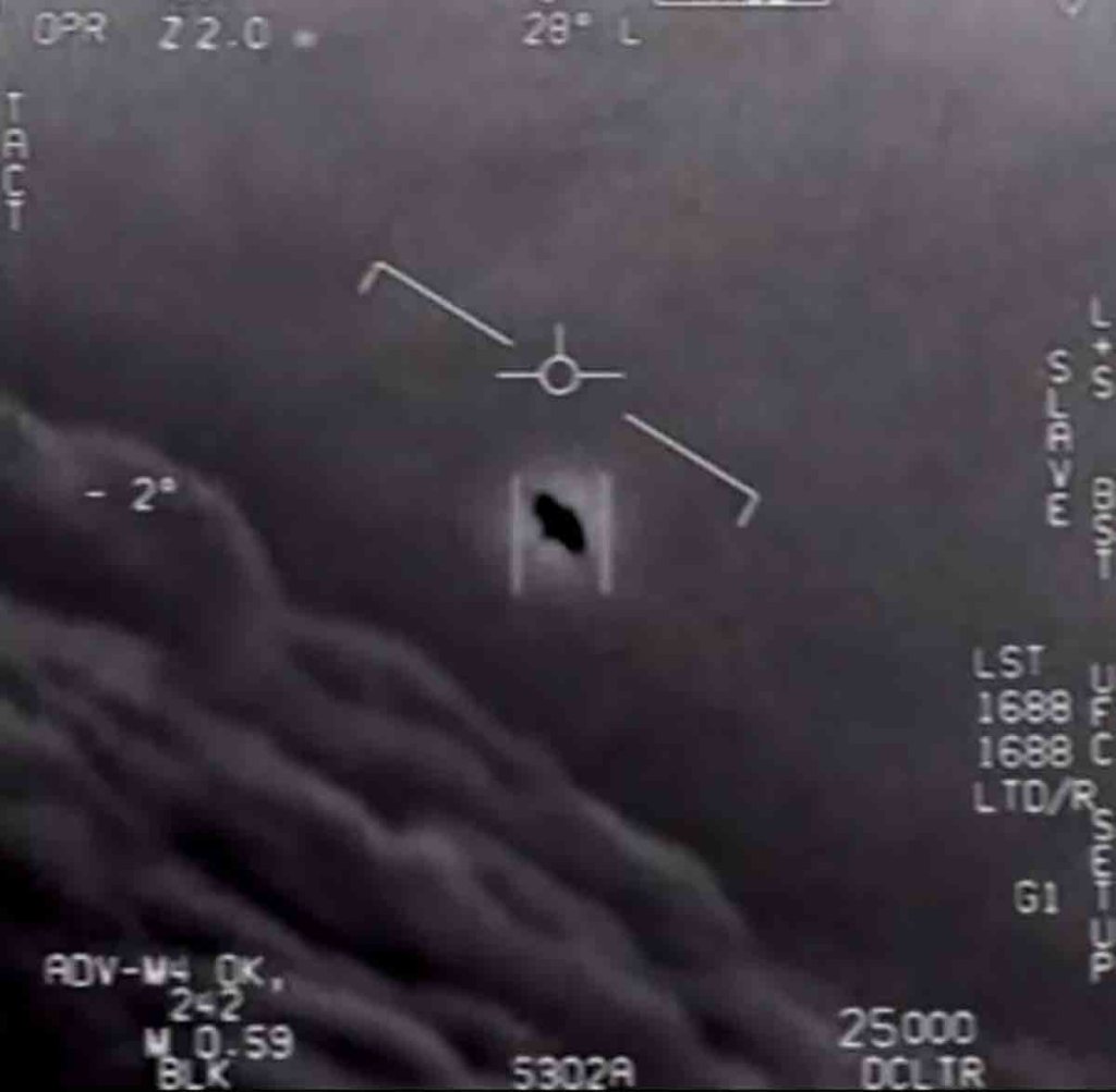 Ce rapport de l'US Navy sur des ovnis risque d'apporter plus de questions que de réponses