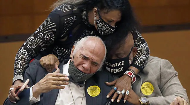 Etats-Unis : Sept Afro-Américains exécutés pour le viol d’une femme blanche, graciés 70 ans après