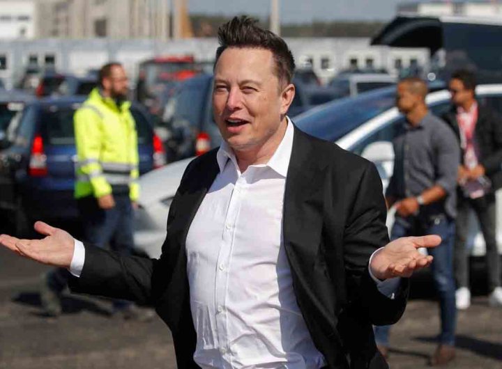 Pour payer ses impôts, Elon Musk dit vendre des actions Tesla sur vote des internautes