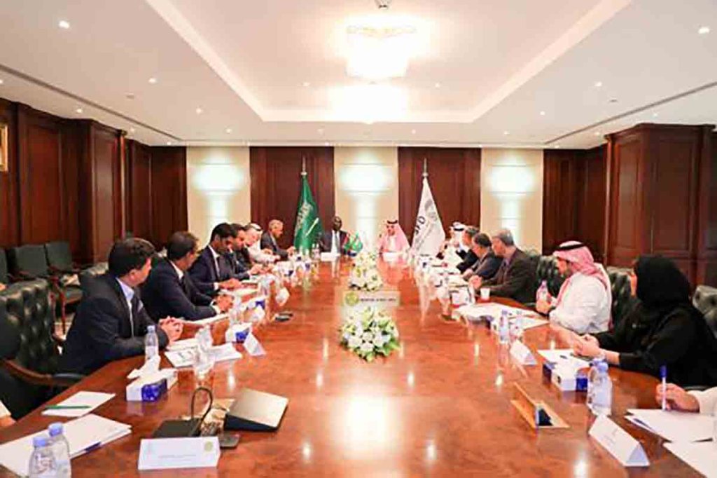 Riyad : Signature d’un accord de financement pour l’approvisionnement de la ville de Kiffa en eau potable à partir du fleuve Sénégal
