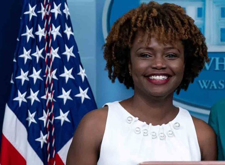 Karine Jean-Pierre, première femme noire et lesbienne à devenir porte-parole de la Maison Blanche