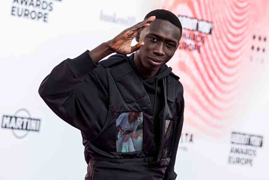 Sur TikTok, Khaby Lame devient la personne la plus suivie sans prononcer un mot