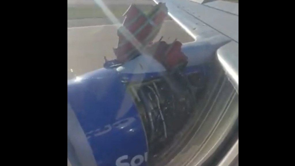 avion-capot-boeing