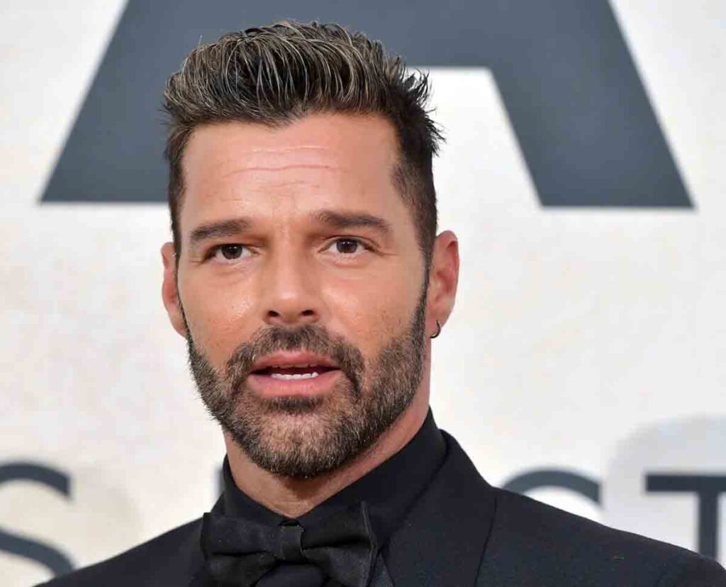 Ricky Martin, accusé d'inceste et de violences par son neveu, dément fermement